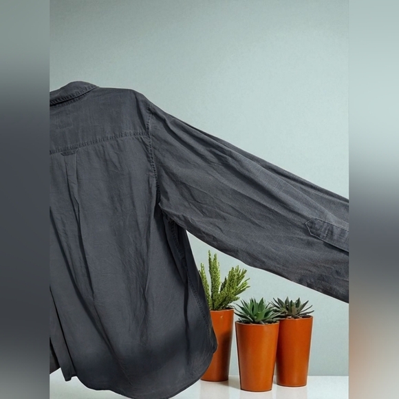 Red Head Brand Co. Classic Denim Button-Down Shirt Size Large (EUC) - Picture 11 of 12